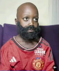 12 years old MBEUMO in a MAN UNITED kit His childhood dream fulfilled 🥹😂