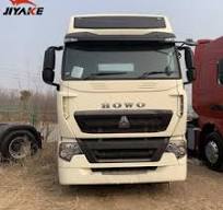 Sinotruk 336HP HOWO Tractor Trucks - Durable & Efficient