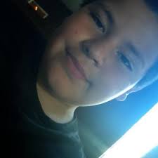 Angel Andrade (@Ilikeurtles212)