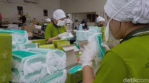 Lowongan kerja pt nestle indonesia. Sibuknya Pabrik Masker Di Surabaya Imbas Virus Corona