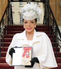 Writing about her memories of the princess in people magazine, the. Joan Collins Dbe Facebook