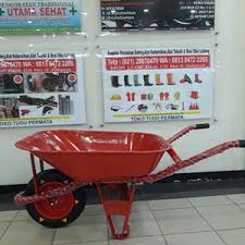 Namun begitu, jugo telah mendahului orang eropah selama 1,000 tahun lebih awal dalam sejarah penciptaan kereta sorong. K89acxlqrap8bm