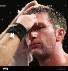 Darren Barker (Barnet, silver shorts) defeated Greg Barton (Southend, black  shorts) after the referee stopped the fight in the third round