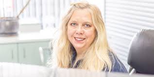 Dr. Drs. Kushner, Becker Cosmetic Dentist