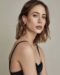 Sarah Wedge's Instagram, Twitter & Facebook