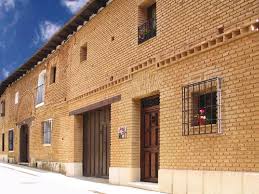 Hoteles y casas de alquiler en ávila, apartamentos en burgos, pisos en león, chalets en palencia, casas para estudiantes en salamanca, casas en la sierra en segovia, posadas en soria. Palencia A La Cola En Pernoctaciones De Turismo Rural En Castilla Y Leon Radio Palencia Actualidad Cadena Ser