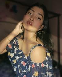 Esha Roy 的Instagram photo • Jun 5, 2023 at 9:06 AM