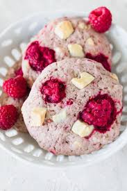 Himbeerkekse Mit Weisser Schokolade Die Besten Backrezepte Mit Gelinggarantie Rezept Sommer Kekse Einfach Backen Kekse Backen Rezept