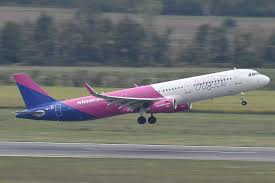 Everything you want to know about to the cities, to which run wizz air flights, run also other airlines, and you can find them in esky search. Wizz Air Will 97 Prozent Der Tickets Ruckerstattet Haben Austrian Wings