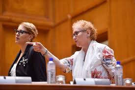 De asemenea, mai deţine un audi a3 şi un audi q3, achiziţionat prin leasing în 2016. Adz Online Mehrheit Setzt Renate Weber Als Ombudsfrau Durch