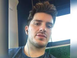 Hairdresser 'deliberately infected lovers he met