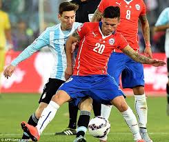 83 aránguiz cm 63 pac. Leicester City Agree Club Record 10 5m Fee For Charles Aranguiz But Chile Midfielder Would Prefer To Join Bayer Leverkusen Daily Mail Online
