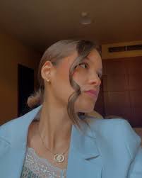 Claudia Márquez (@claudiamt24) • Instagram photos and videos