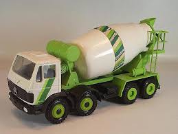 Conrad 1/50 Mercedes Benz 4-Axis Concrete Mixer Stetter #2593