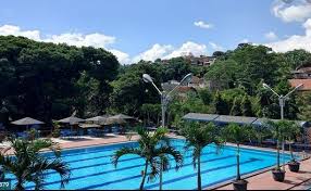 10 Kolam Renang Di Bandung Yang Terdekat Untuk Liburan Akhir Pekan