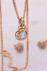 This Gold Boho Necklace Is Stunning And Unique It Has A Circular Shinning Aquamarine Set In A Solid Gold Pendan Gold Boho Necklace Pendant Aquamarine Pendant