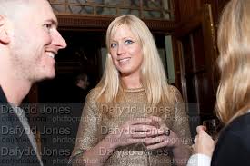 Daisy Bird's Instagram, Twitter & Facebook