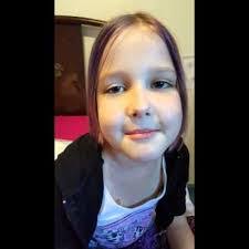 Clarissa Hoffman's Instagram, Twitter & Facebook