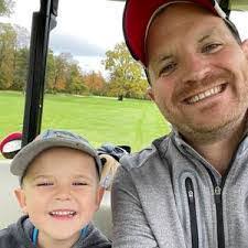 Joey Stclair's Instagram, Twitter & Facebook