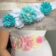 Resultado De Imagen Para Baby Shower Belly Band Tutorial Baby Shower Corsage Baby Shower Sash Baby Shower Balloons