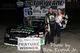 ALEX PRUNTY EDGES DENNIS PRUNTY IN A CLOSE ONE AT SLINGER