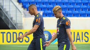Acompanhe as notícias, jogos ao vivo, fotos e vídeos da seleção. Selecao Brasileira Realiza Primeiro Treino Depois Da Copa Da Mundo 2018 Youtube