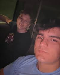 𝕯𝖊𝖑𝖙𝖆 𝕯𝖚𝖉𝖊: Massimo Iacopelli Hometown 🏡: Secaucus, NJ Why I  joined ΔΧ: To make friends and have an enjoyable college experience  Crossed: Spring '24 Major/Minor 📚: Biology Favorite Movie 🎥: Spider-man 2