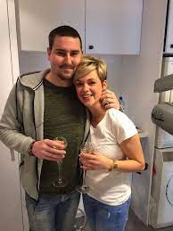 Join facebook to connect with miguel van damme and others you may know. Cercle Keeper Verlost Van Leukemie En Verloofd Nieuws Hln Be