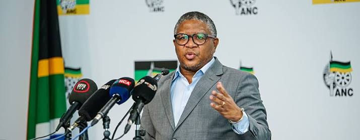 Fikile Mbalula (@fikile.mbalula.37) • Facebook