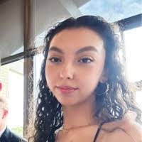 Kelly Templin's Instagram, Twitter & Facebook