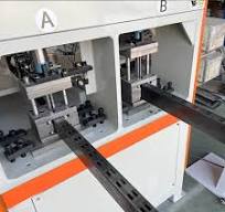 Hydraulic CNC Steel Hole Punching Machine for Goods Shelf Rack Pallet