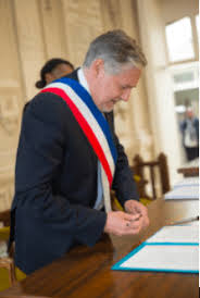 Rompre un pacs, c'est facile et rapide : Ceremonie Civile A La Mairie Quelles Sont Les Formalites