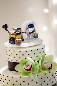 Wall E And Eve Cake Topper Vestidos De Novia Cortos Civil Decoracion Bodas Mi Boda