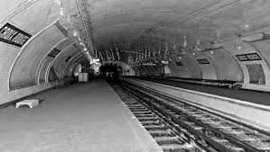 Wwii Abandoned Paris Metro Stations Will Be Nightclubs And Restaurants Paris Metro Stations Places In Europe Metro Station