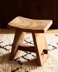 Hidden Secret Zara Is Now Stocking Really Good Furniture Hunker Wooden Stool Designs Wooden Stools Wood Stool