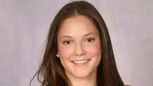 Les Pierrettes 2024 Mardi Gras court presented at ball