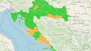 Wer sich jedoch für einen abstecher in diese noch unbekannteren regionen entscheidet, der wird nicht enttäuscht. Corona In Kroatien Aktuell Rki Streicht Zwei Regionen In Kroatien Von Liste Der Risikogebiet Das Mussen Urlauber Zur Reisewarnung Wissen Sudwest Presse Online