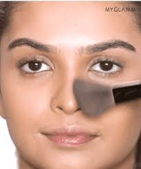 Dust on some setting powder over your nose and face using a large, fluffy powder brush or a kabuki brush. Contouring Makeup How To Contour Your Nose For Beginners Myglamm
