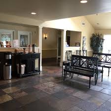 Mill creek animal clinic serves palos park, palos hills, lemont, orland park and surrounding south chicago suburbs. Petcare Hospital Wellness Center Veterinarian In Mill Creek