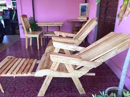Memang tidak dapat dinafikan lagi kayu palet terpakai daripada pelbagai jenis termasuk pain atau oak mempunyai daya tarikan yang tersendiri. Kerusi Malas Homemade Pembuat Perabot Kayu Pallet Aziz Facebook