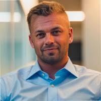 40+ "Denny Hall" profiles