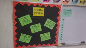These bulletin boards come straight from the bulletin boards by theme find everything from seasonal, back to school, birthday, motivational, teamwork, diversity, special event bulletin boards. 2018 2019 High School Math Classroom Decorations Math Love