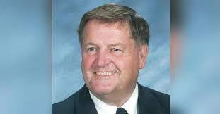 Dale Gress's Instagram, Twitter & Facebook