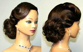 Emily at the freckled fox, gives you some more. Vintage Hairstyles For Long Hair Folade