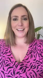 New episode now available 🤩, Key takeaways include 👇, 🌟 Janine's  'Reverse Niching Principle' explained , 🌟 How to confidently price  high-value services, 🌟 Top tips for selling one to one services, ...