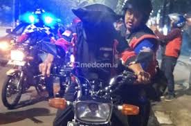 The exact requirements are not known. Mata Tertutup Pentolan Kcdj Uji Nyali Berkendara 9 4 Km