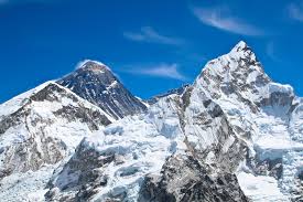 Daring High Altitude Rescue On Everest Sets Records Rock And Ice
