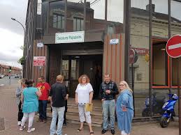 Densitate oraș 2 • densitatea populației 3 • legendă (click pe marcator pentru a ascunde). Le Comite D Henin Beaumont Du Secours Populaire Est Installe Dans Ses Nouveaux Locaux Le Blog De David Noel Militant Communiste Et Syndicaliste Du Pas De Calais