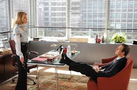 The Good Wife Set Diane S Office I Love All The Red Accents