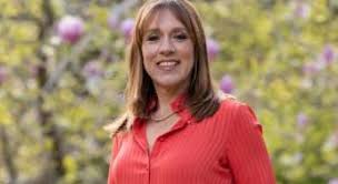 It was a very real relationship very quickly. Evelyn O Rourke Wiki Age Husband Capital One Breast Cancer Salary Leaving Cert Kids Family Net Worth Primal Information